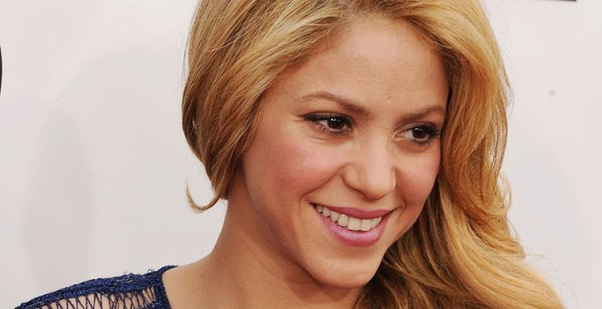 Shakira's best looks after 40 prove that style has no age 7