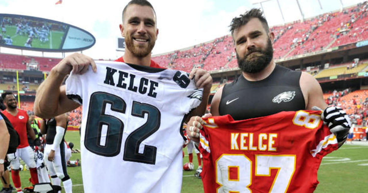 The Kelce brothers face off at the court docket for the primary occasion in Tremendous Bowl historical past 3