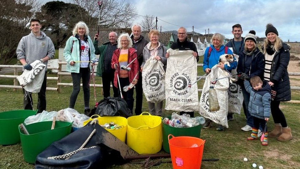 Volunteers take part in a two-mile coast cleanup in Somerset 3