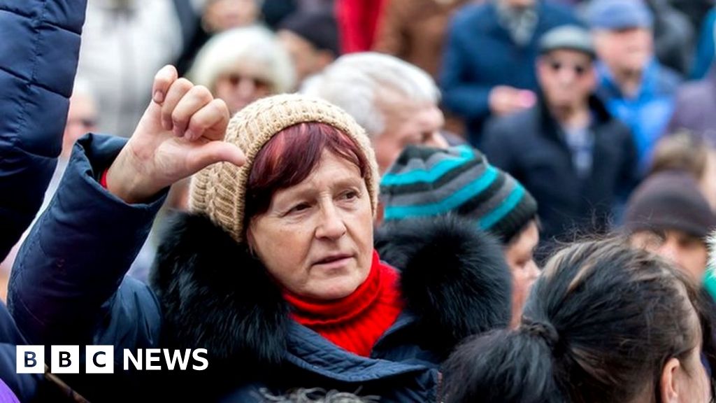 We want Russia to come, say Moldovan demonstrators 3