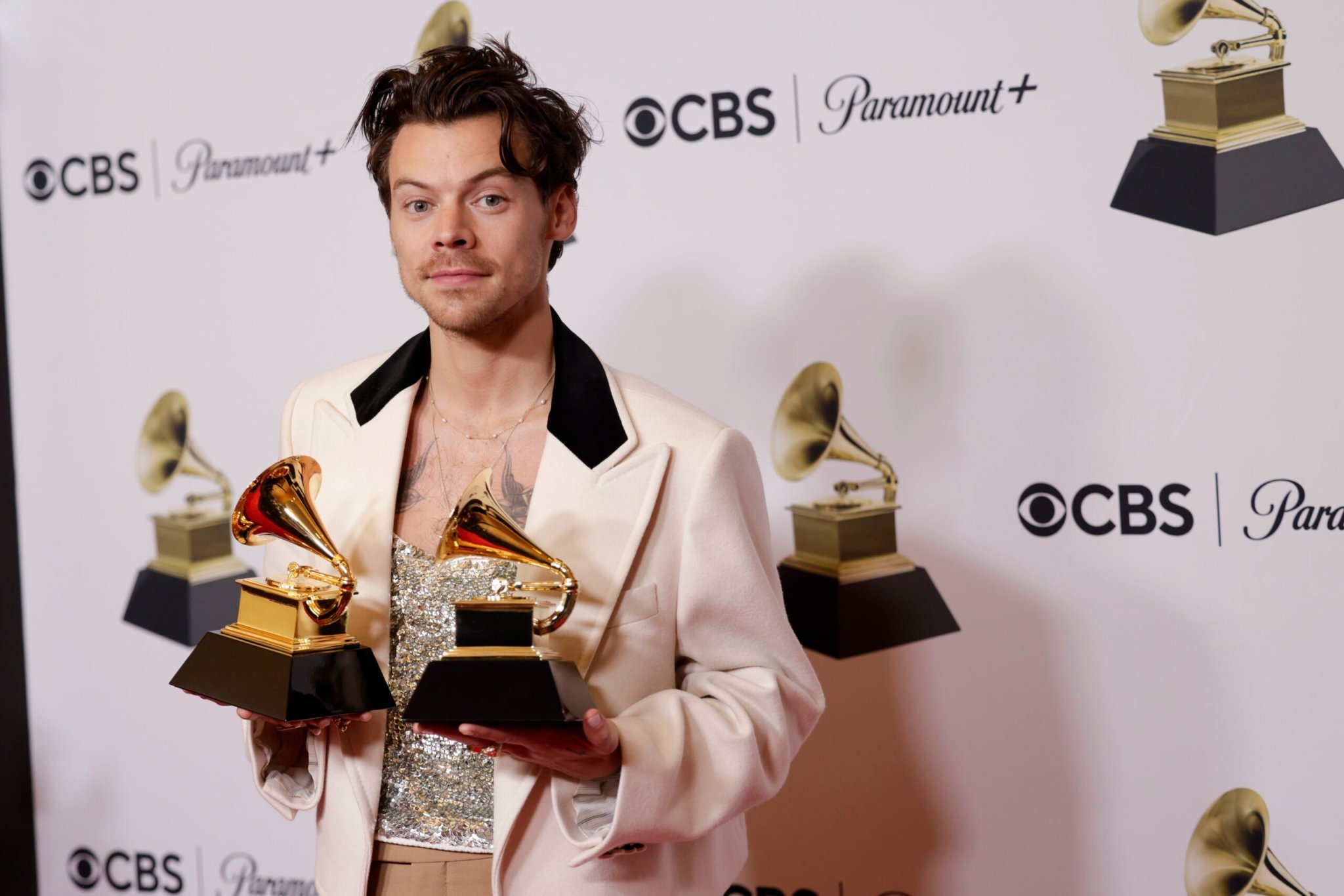 "Unpacking the 2023 Grammys: Highlights from Music's Biggest Night" 17