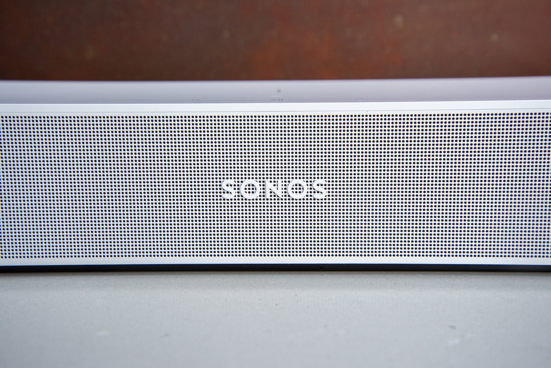 "Exploring the Features of Sonos' Upcoming Era 300 and Era 100 Speakers" 5