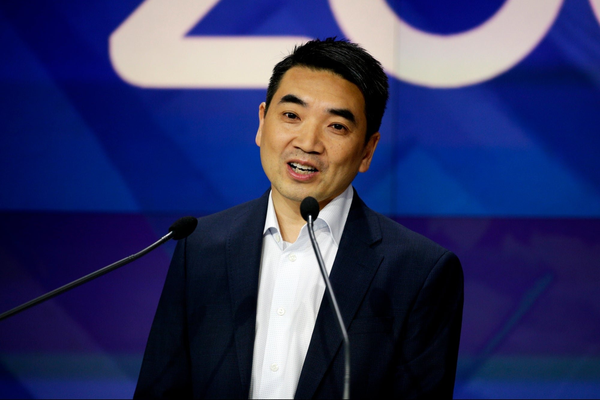 Zoom CEO Eric Yuan takes 98% pay scale down amid layoffs 17