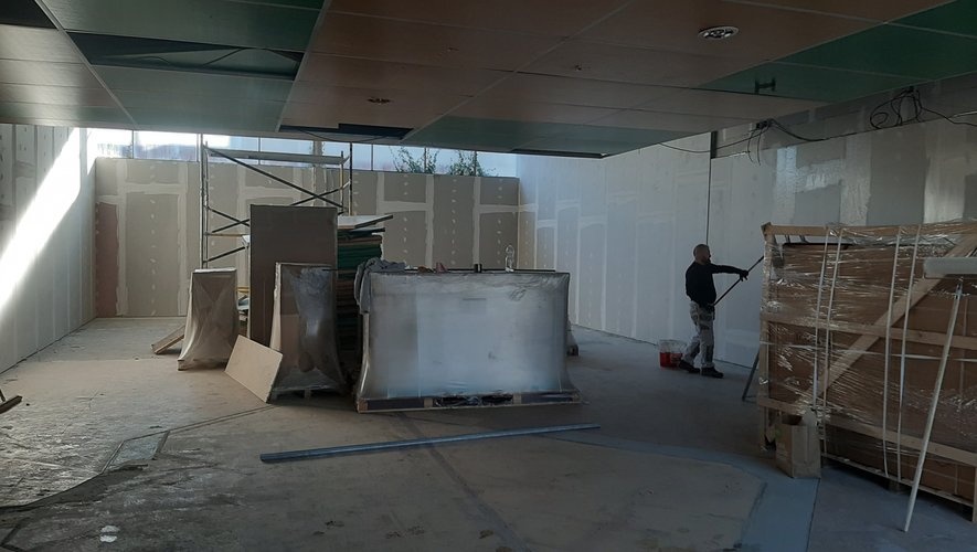 Gers: in Auch, endmost directly layout ahead of the outlet of the L’Orange Bleue sports activities corridor 2 Gers: in Auch, endmost directly layout ahead of the outlet of the L’Orange Bleue sports activities corridor 1