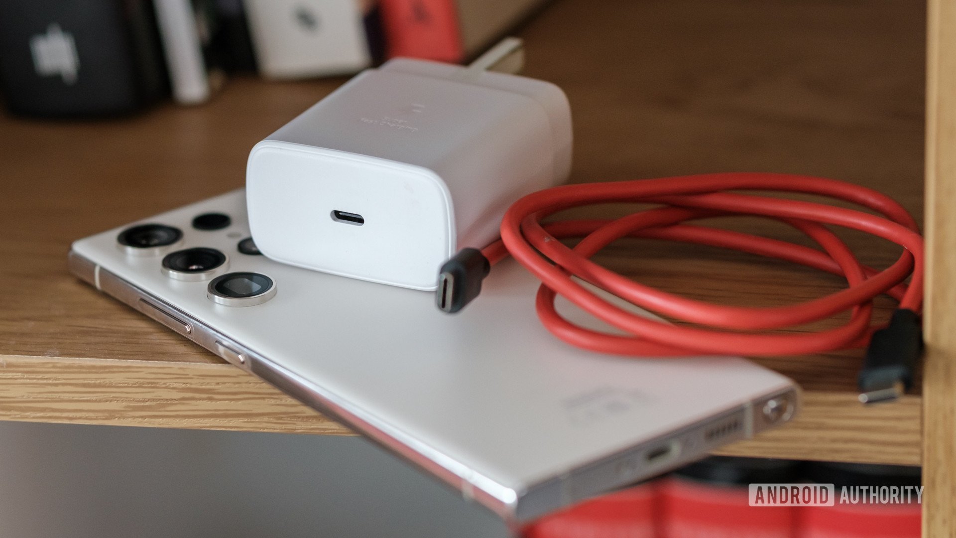 The Samsung Galaxy S23 Extremely’s 45W rapid charging is in truth rapid this presen 17