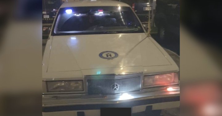 A disabled driving force from Saanich, BC was once stuck using a pretend police automotive with a kid within the again seat 9