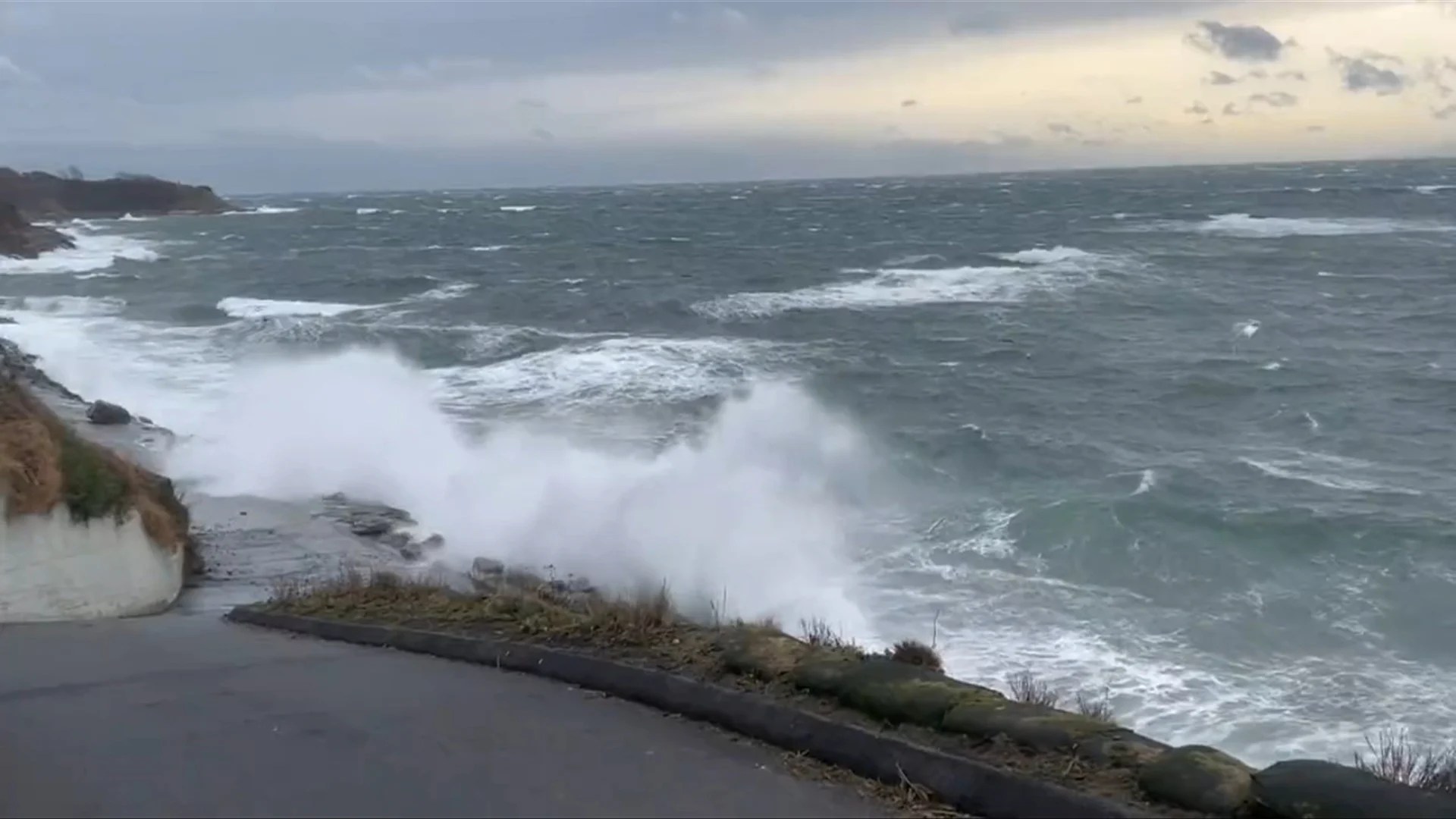 Wind warnings issued for Greater Victoria on western Vancouver Island 3