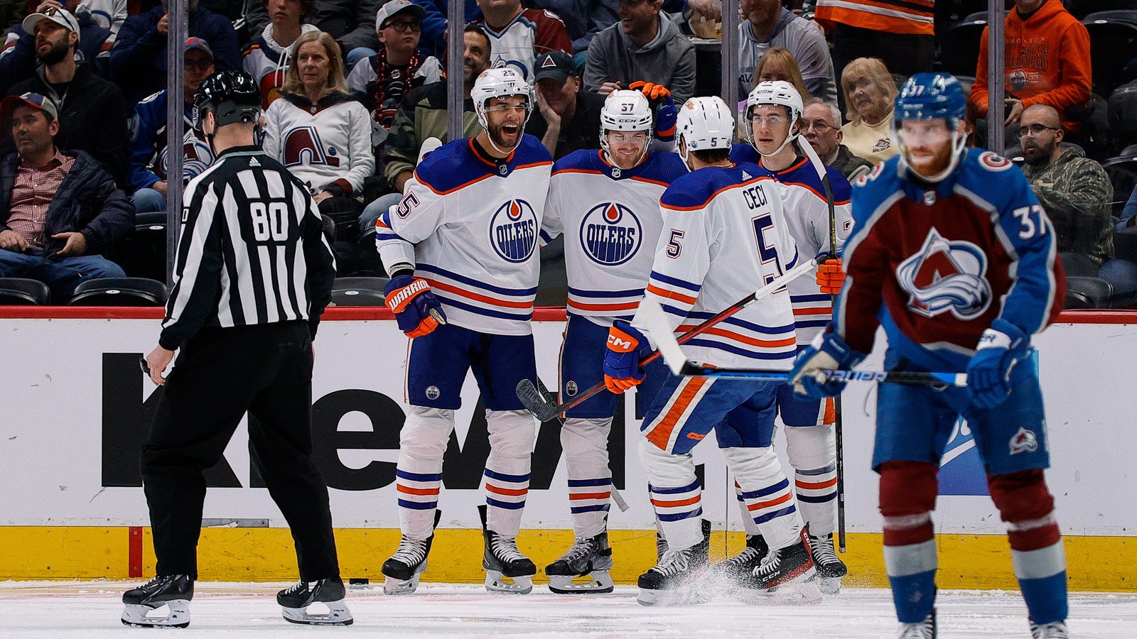 Oilers continue to gamble away early leads, failing to win OT and shootouts 3