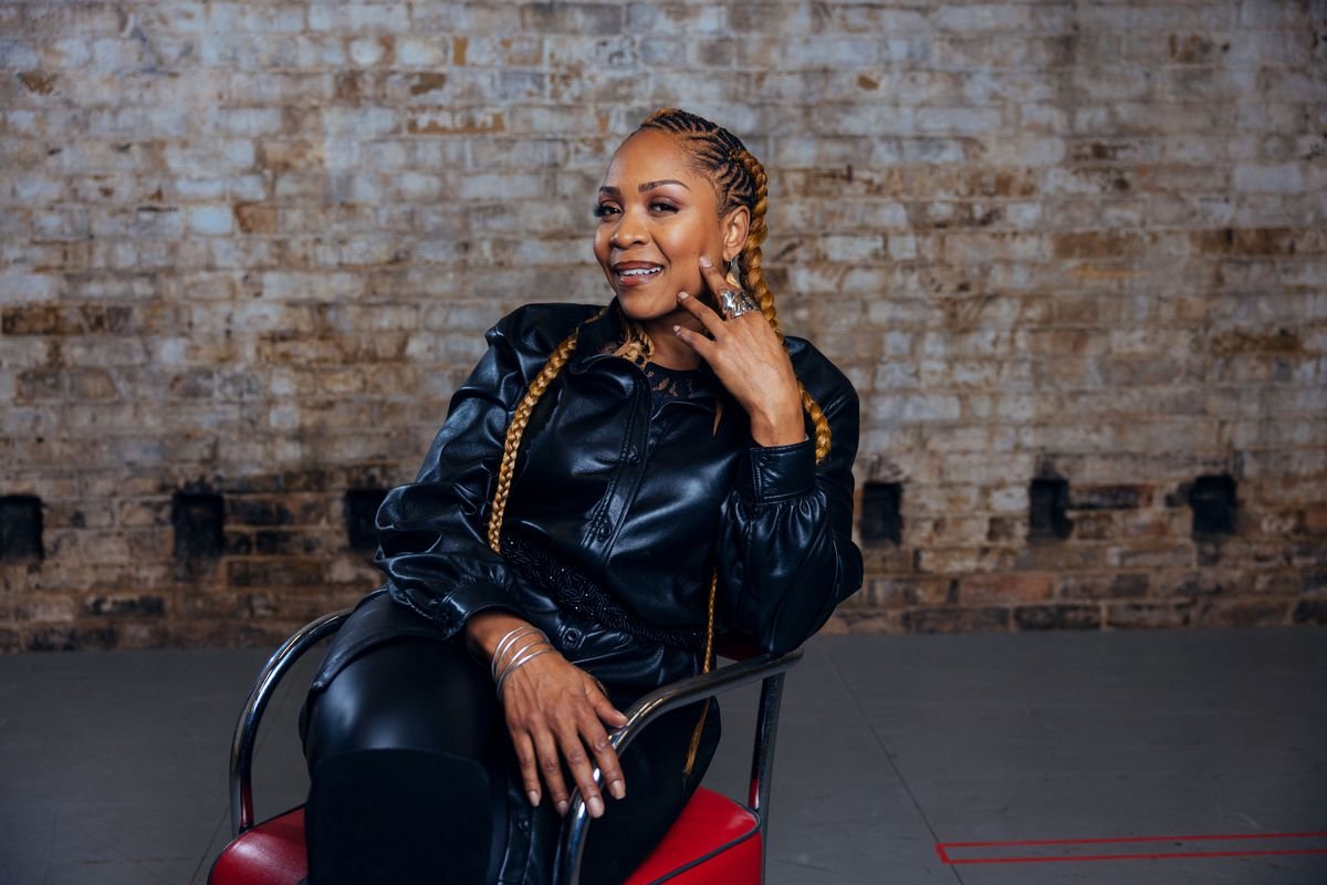 Divine Brown presents revolutionary ideas with jazzy documentary-concert Billie, Sarah, and Ella 23