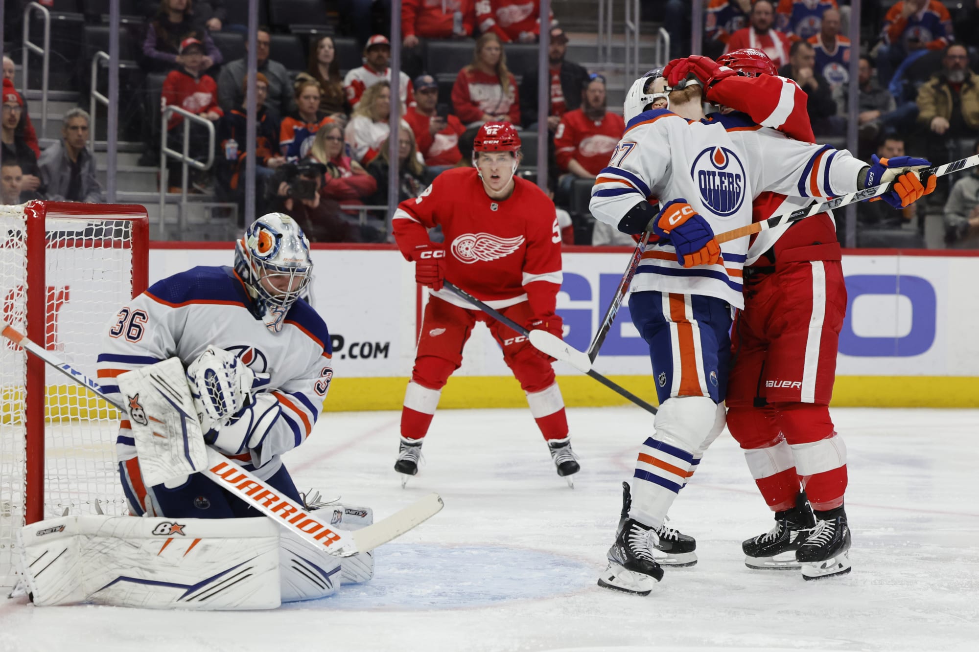 The Detroit Red Wings fall 5-2 to the Oilers in a physical contest 3