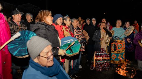 The Nuxalk Nation totem pole was stolen and sold to a museum. After waiting 110 years, they finally got it back 3