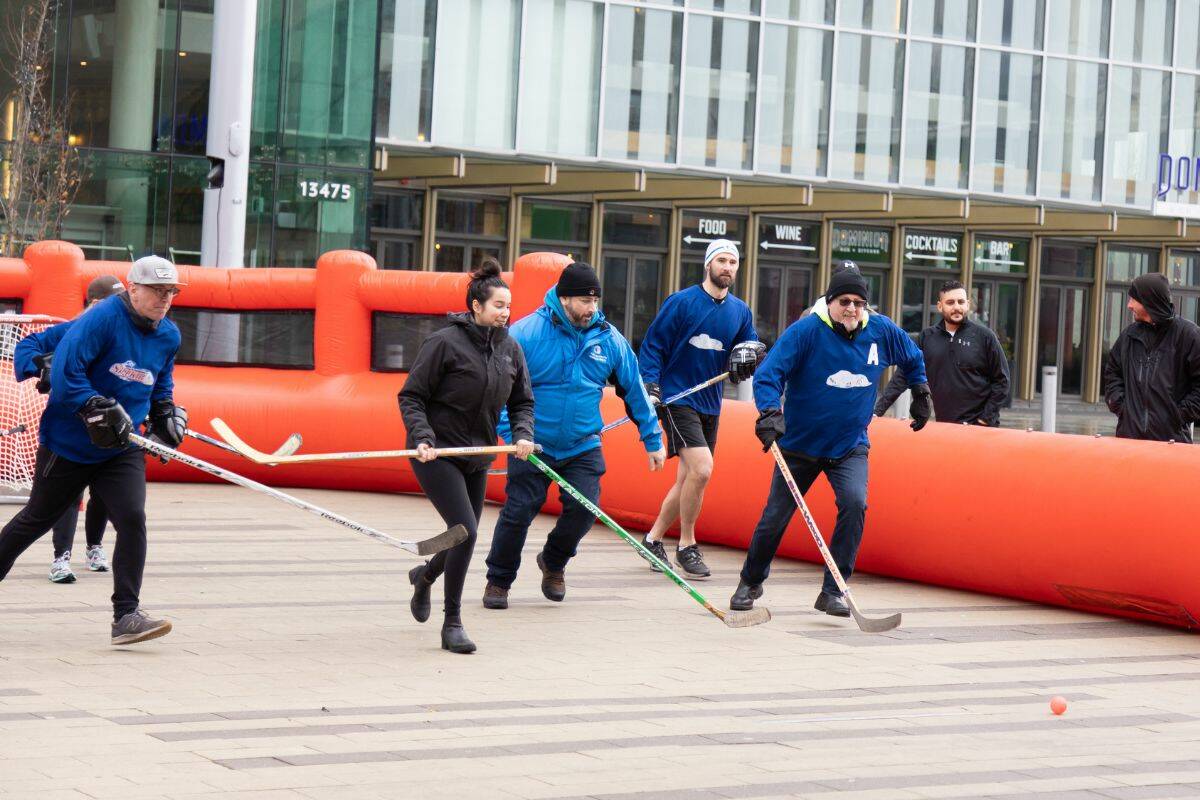 VIDEO/PHOTOS: Rain soaks Toque on Tuesday before the sun shines at street hockey games for charity in Surrey 3