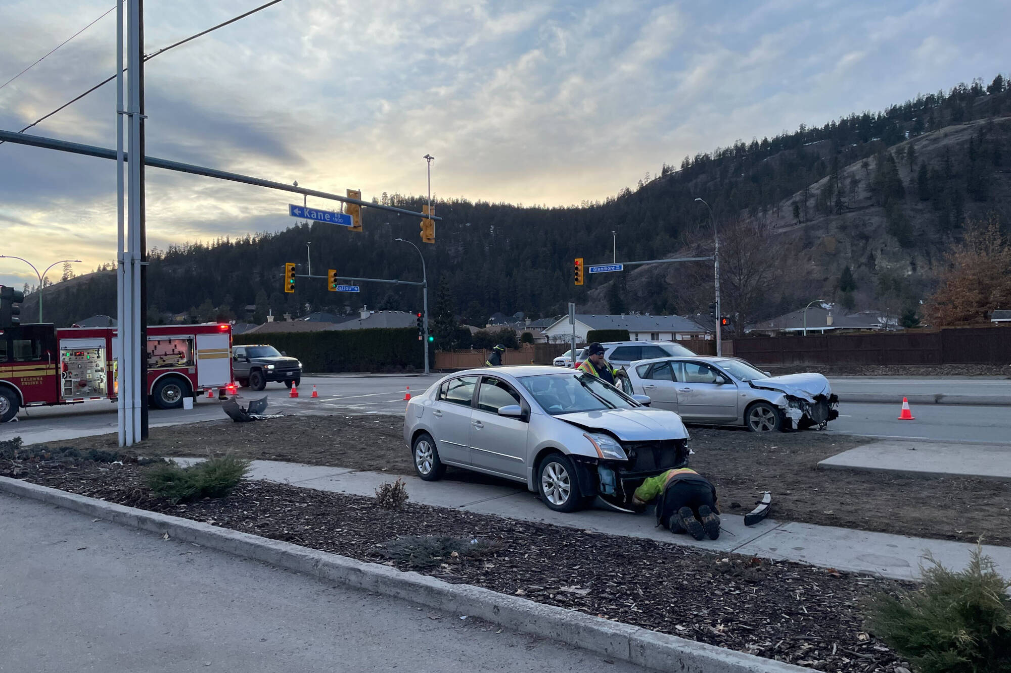 2 cars collide at Kelowna intersection 3