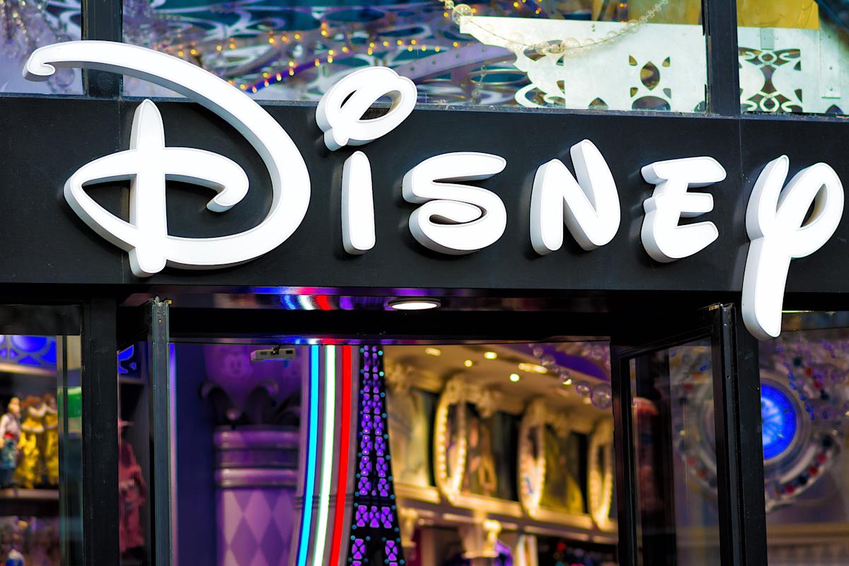 Shares shifting upcoming hours: Disney, Confirm, Mattel, Robinhood 3