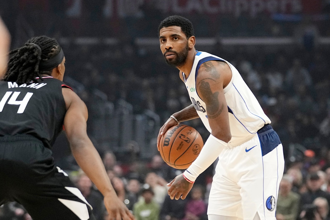Irving rankings 24 issues on Dallas debut, leads Mavs to Clippers 11