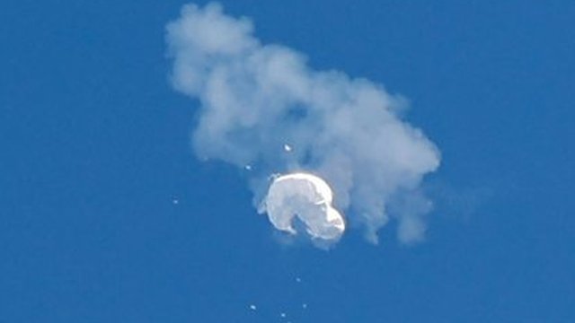 Tense US-China meeting deepens balloon dispute 3