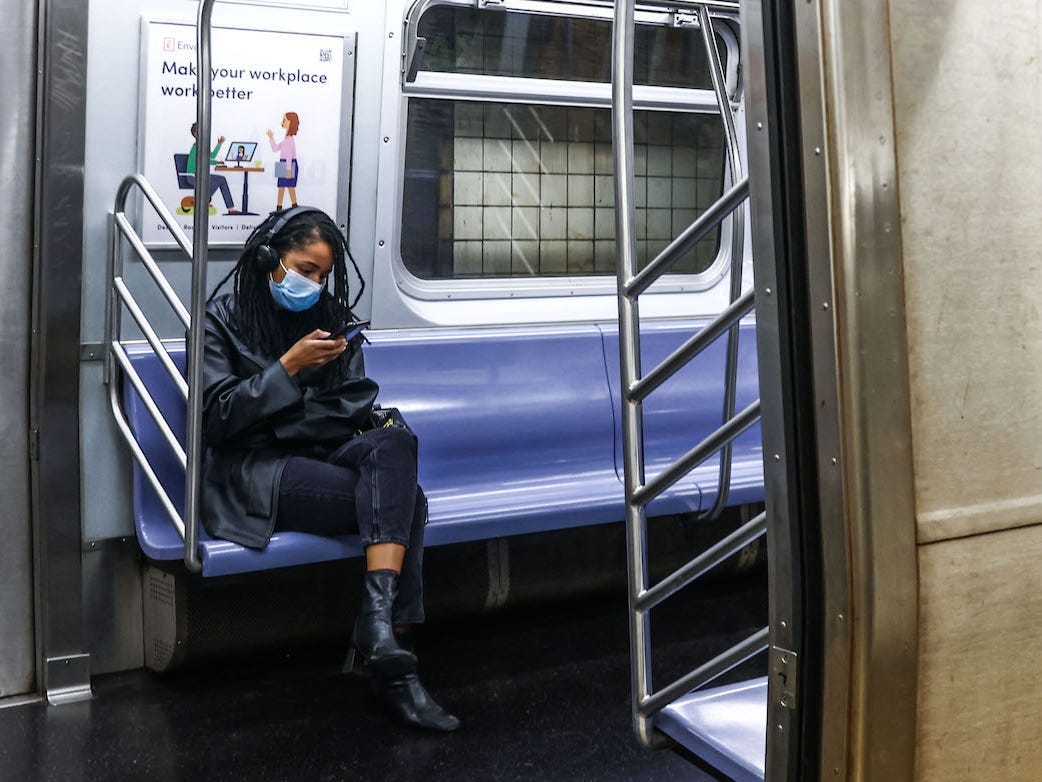 Hate your commute? It might actually be good for your mental health, scientists say. 21