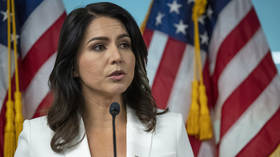 Tulsi Gabbard slams ‘dangerous’ Clinton nearest Bharat go back and forth – Reuters 3