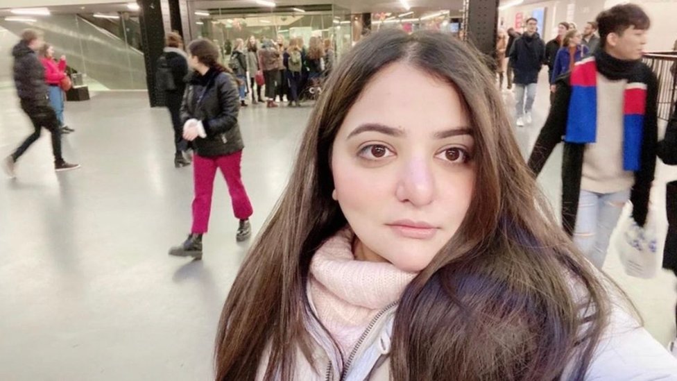 Tu v Aap: The Indian Girl Who Sparked a Twitter Combat Over Pronouns 5