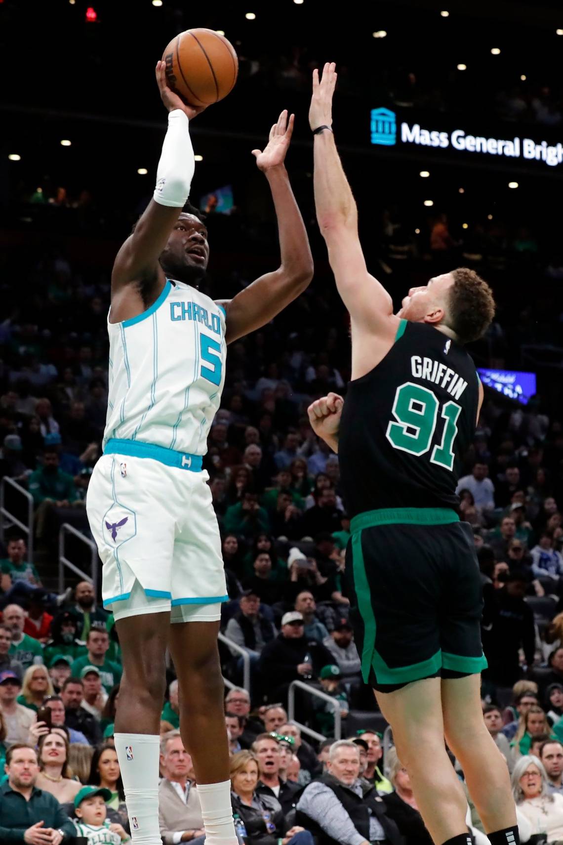 The moment now belongs to the Hornets. The Mark Williams moment formally started in Boston 1