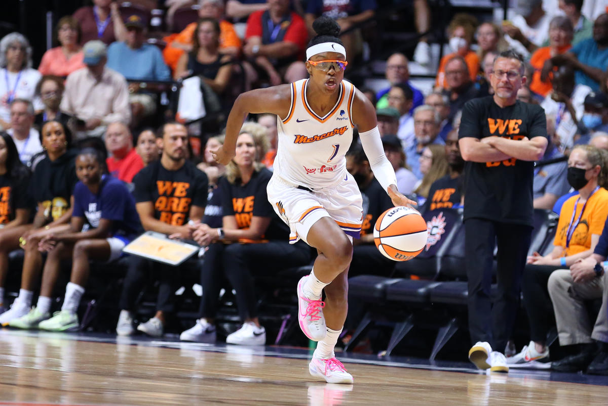 Mercury Trades WNBA Champion Diamond DeShields to Wings in 4-Crew Trade in With Sky, Self determination 1