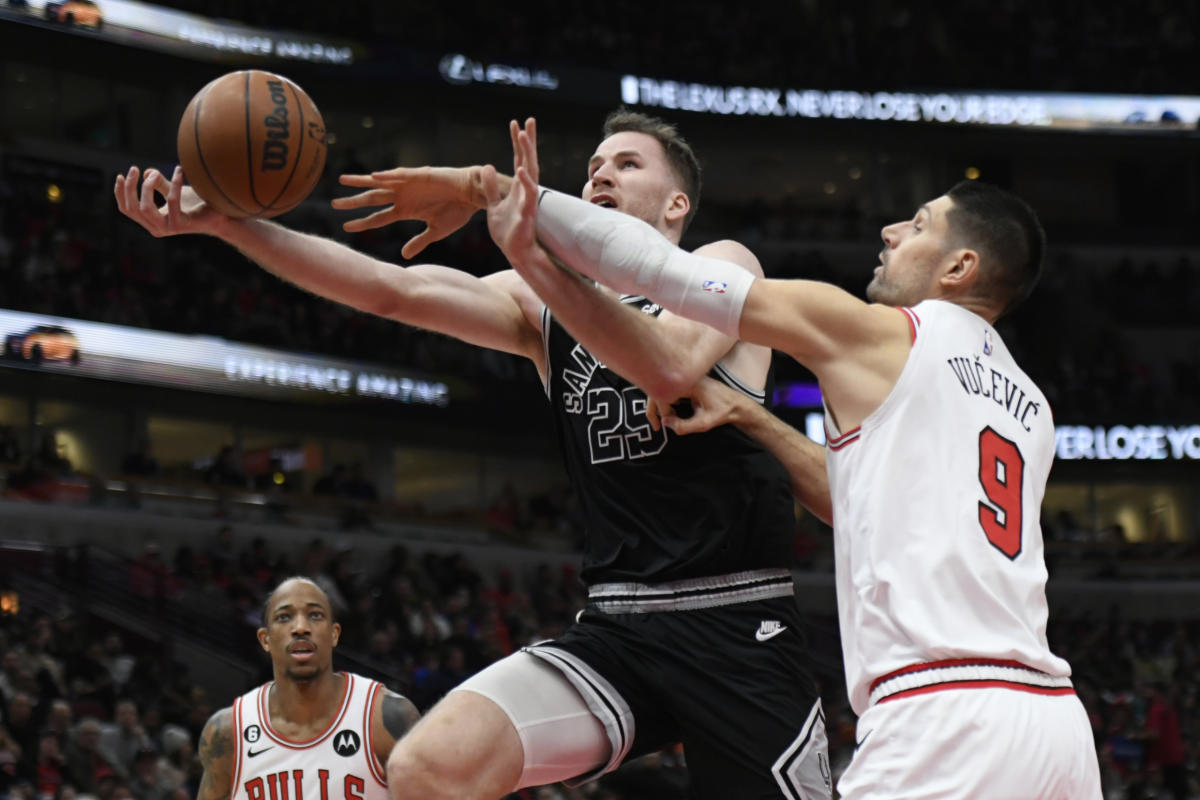 Vucevic, Drummond make it big, Bulls beat Spurs 128-104 3