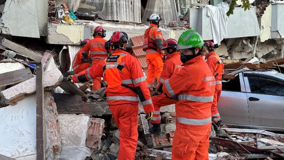 Earthquake in Turkey: hope as international help arrives in earthquake-ravaged Antakya 3