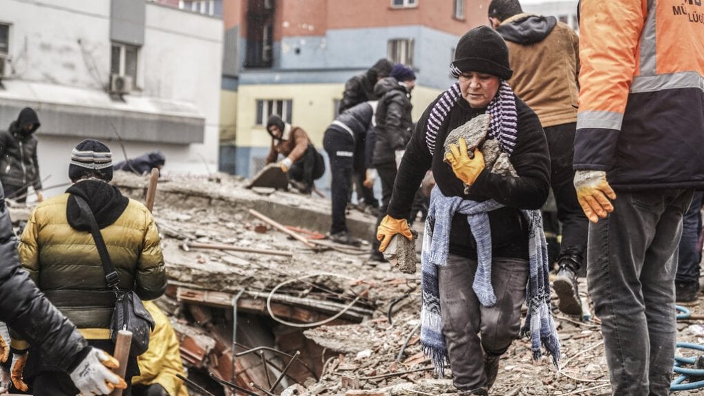 Quake survivors anticipate information of disappearances in Turkey and Syria, however hopes are fading 5