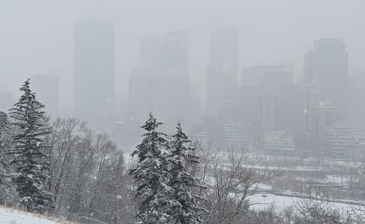 Snow warning in effect for Calgary, other parts of Alberta on Monday – Calgary 7