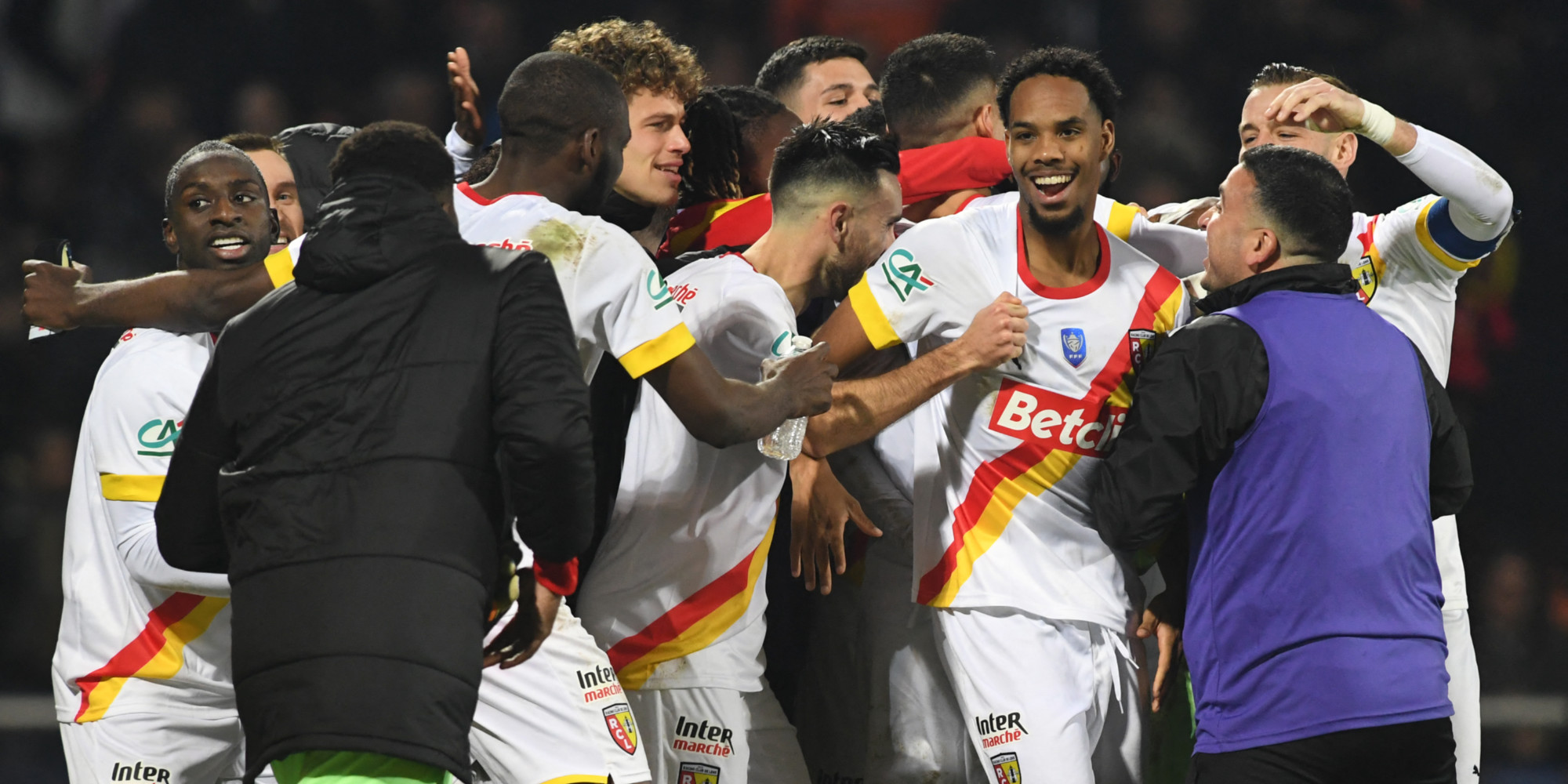 Lens wins on consequences towards Lorient and is going to the quarter-finals 3