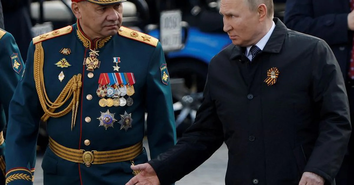 Russian Defense Minister Retains His Post Despite Defeat In Ukraine Thanks To Putin 3