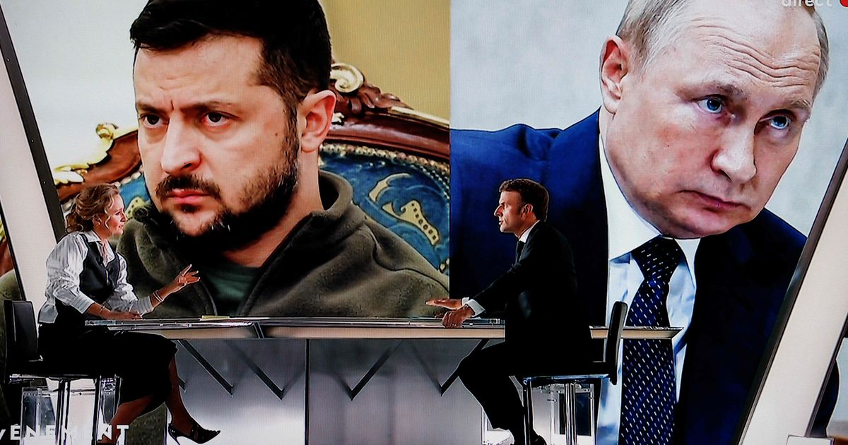 Macron “wasting his time” with Putin – POLITICO 19