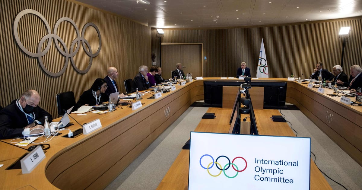 IOC should consider banning Russia from 2024 Paris Olympics, 34 countries urge – Reuters 17