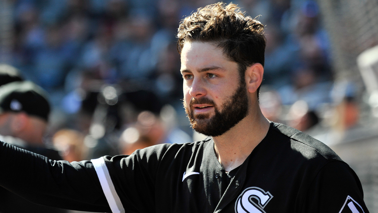 MLB Community’s Robert Flores sees the while leap again for Lucas Giolito – NBC Chicago 3