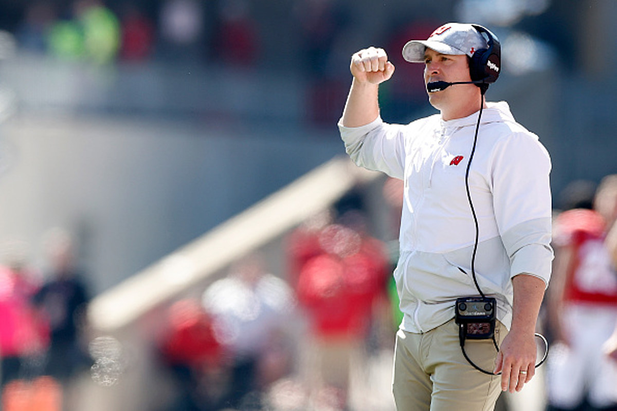 Eagles to interview former Wisconsin DC Jim Leonard 3