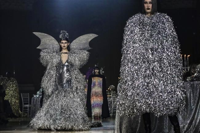 NY Model Moment: Rodarte stuns with cloudy gothic glamour 3