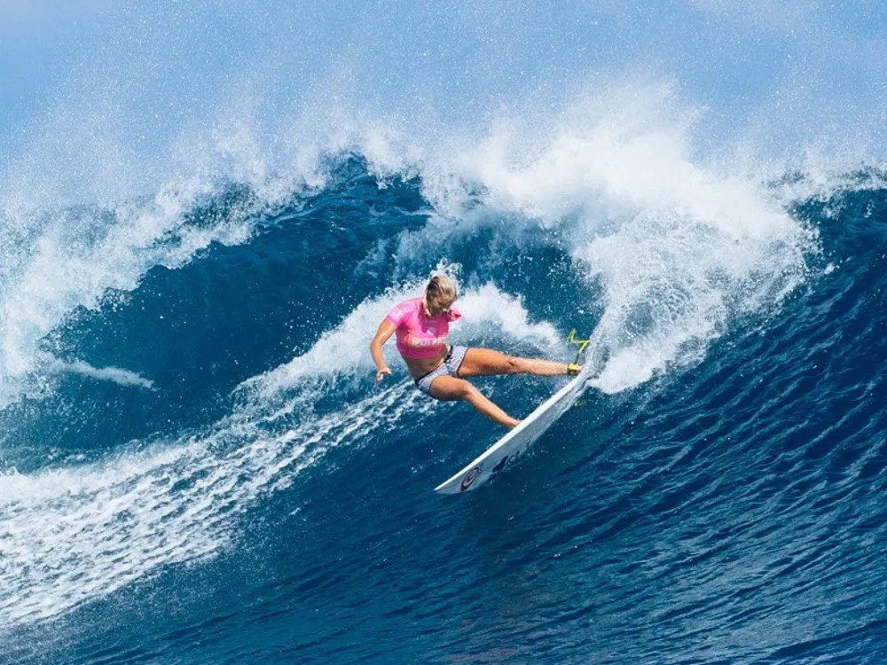 Surfer Bethany Hamilton won't compete with trans ladies 3