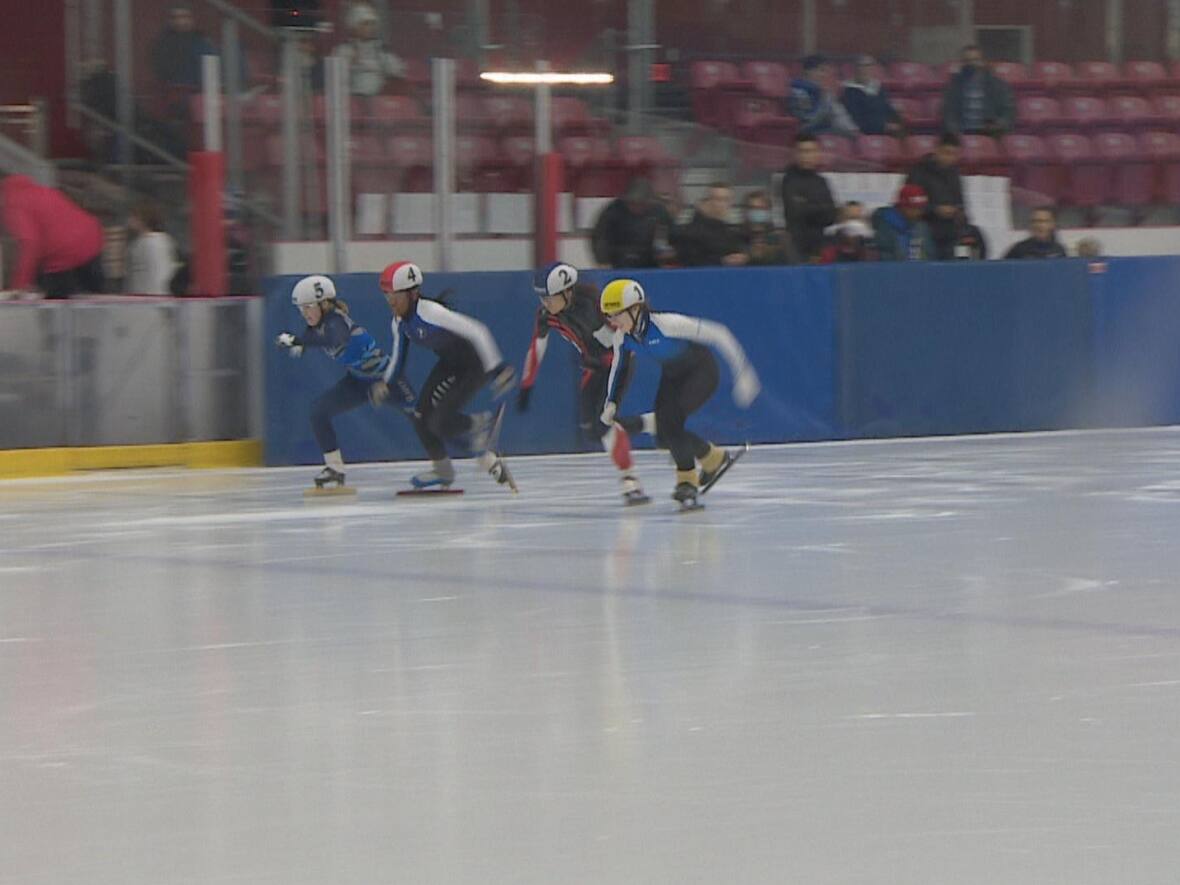 The local speed skating club is sounding the alarm about a possible takeover of the local ice rink by the Maple Leafs 3