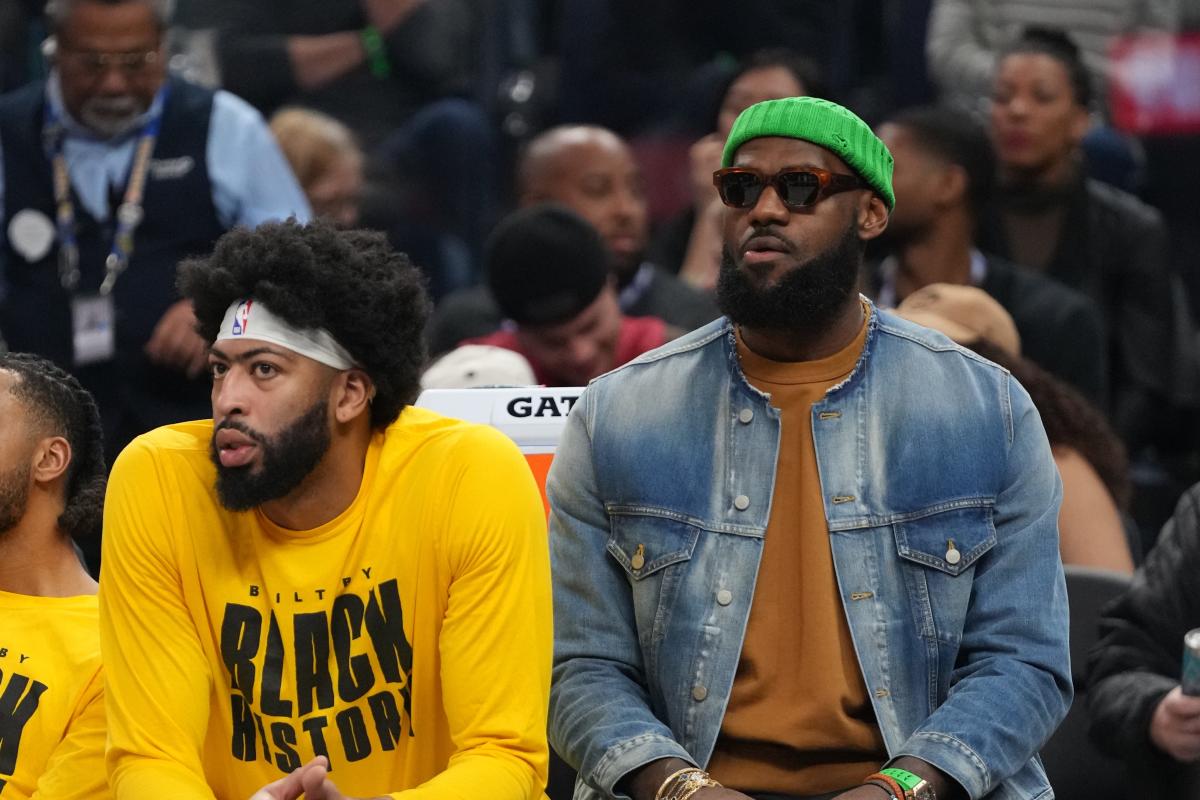 Watch: A tender fan’s response is going viral as LeBron James sits after to her 3