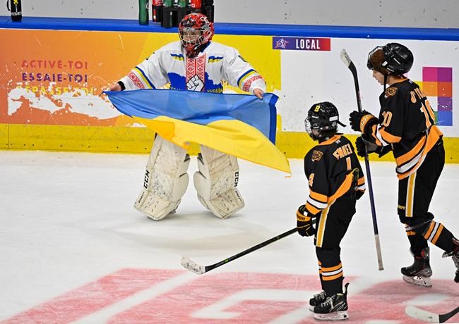 ‘Anything to make them smile:’ The Montreal Canadiens host Ukraine’s Peewee team 1