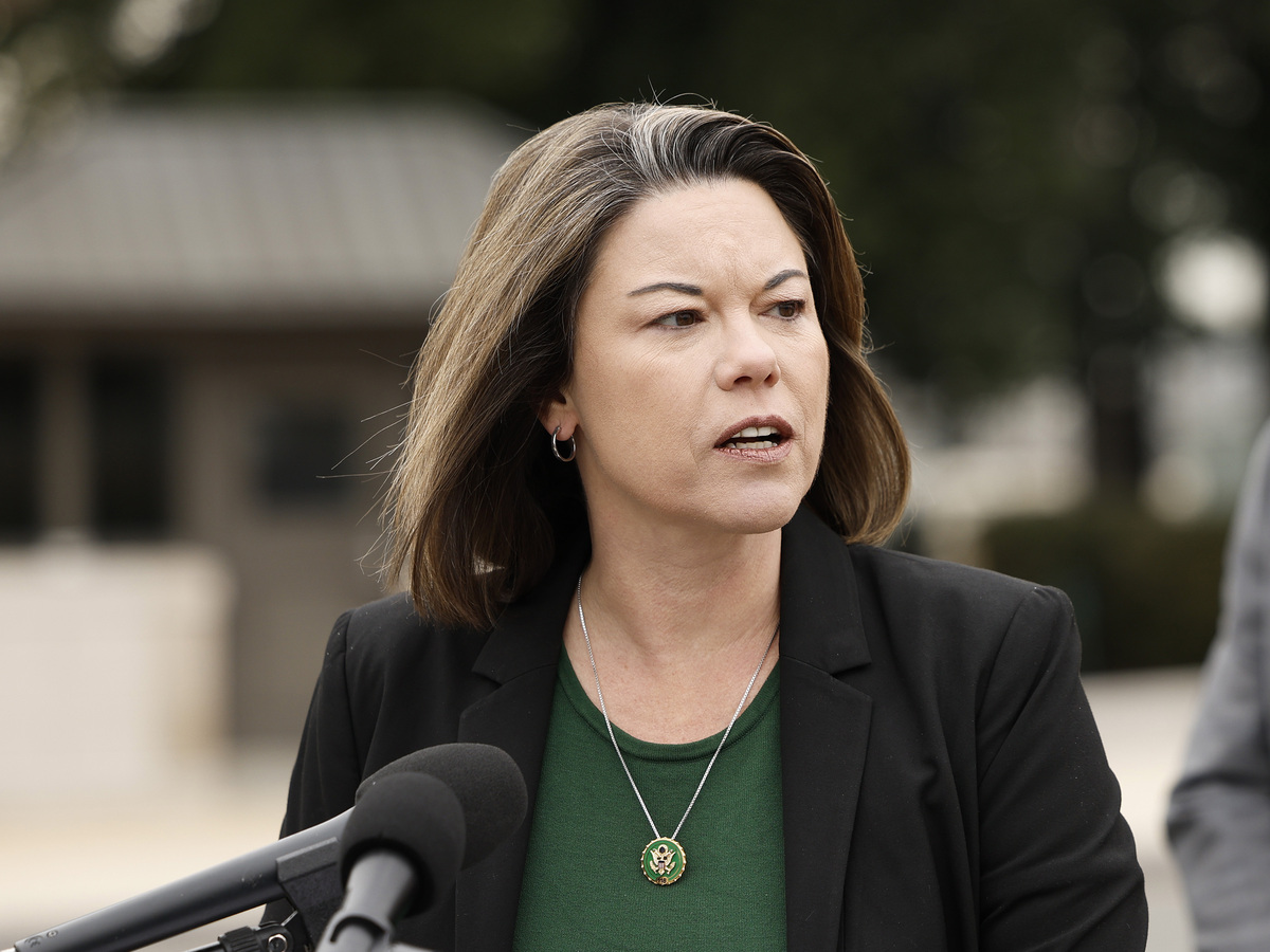 Rep. Angie Craig tells police she fended off attacker with sizzling espresso: NPR 1