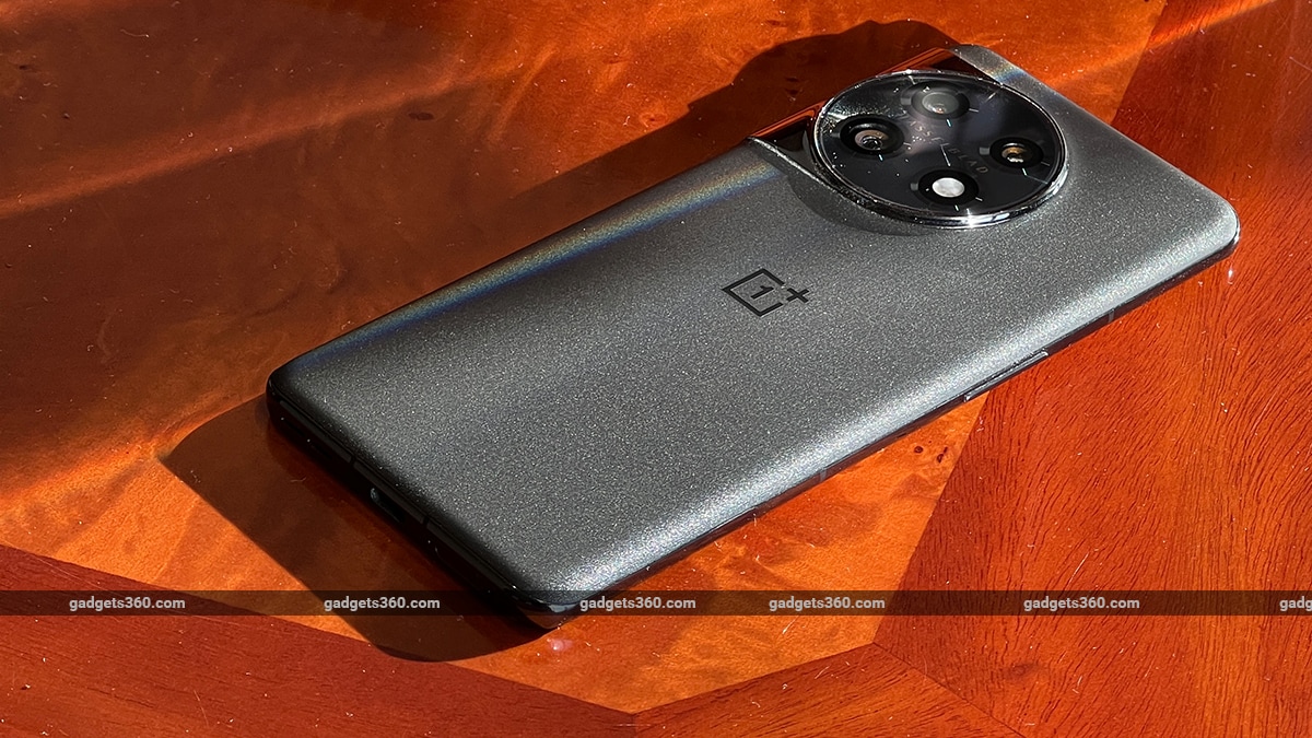 OnePlus 11 5G assessment, OnePlus Buds Professional 2: sluggish however noteworthy updates 21