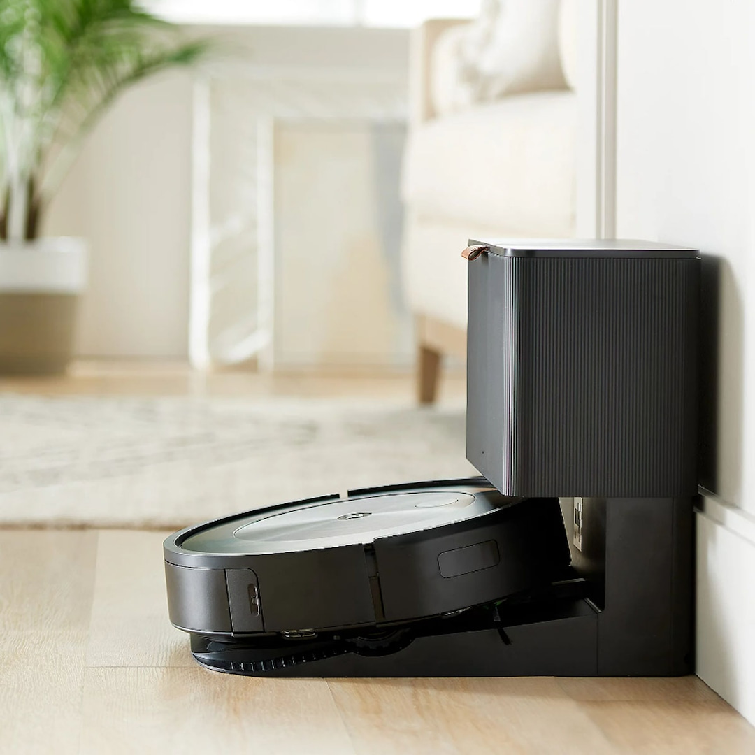 Deal Alert: Get a Roomba j7x Wi-Fi robot vacuum for just $400 3