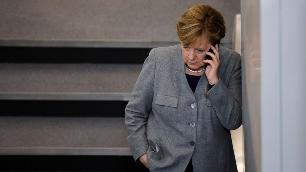 Russian pranksters call on Merkel to impersonate ex-Ukrainian leader 3