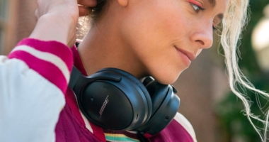 Get Discounted Wireless Headphones Today! 1