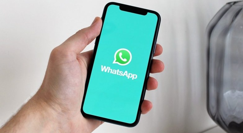 WhatsApp Updates 'Communities' Feature for iOS & Android 1