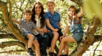 Celebrating Mother's Day: New Royal Family Photos 3