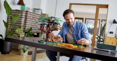 Get 20% off Lego Tree House! 14