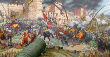 The Fall of Constantinople: Could it Have Been Avoided? 1