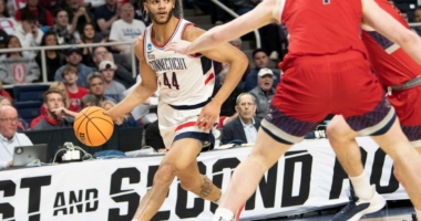 UConn's Andre Jackson Leads Sweet 16 Charge